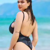 Random Lola Johnson