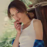 Random Bonnie Apricot