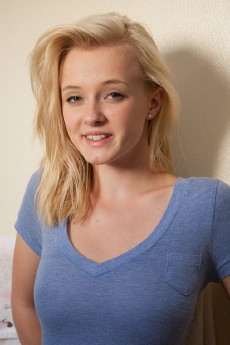 Kenze Thomas's Nude Picture